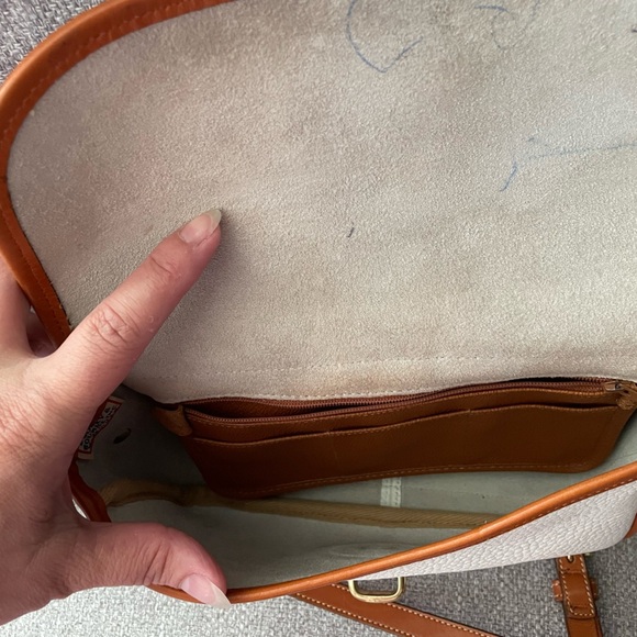 DOONEY & BOURKE- vintage Equestrian All Weather Leather Crossbody Bag - Picture 5 of 7